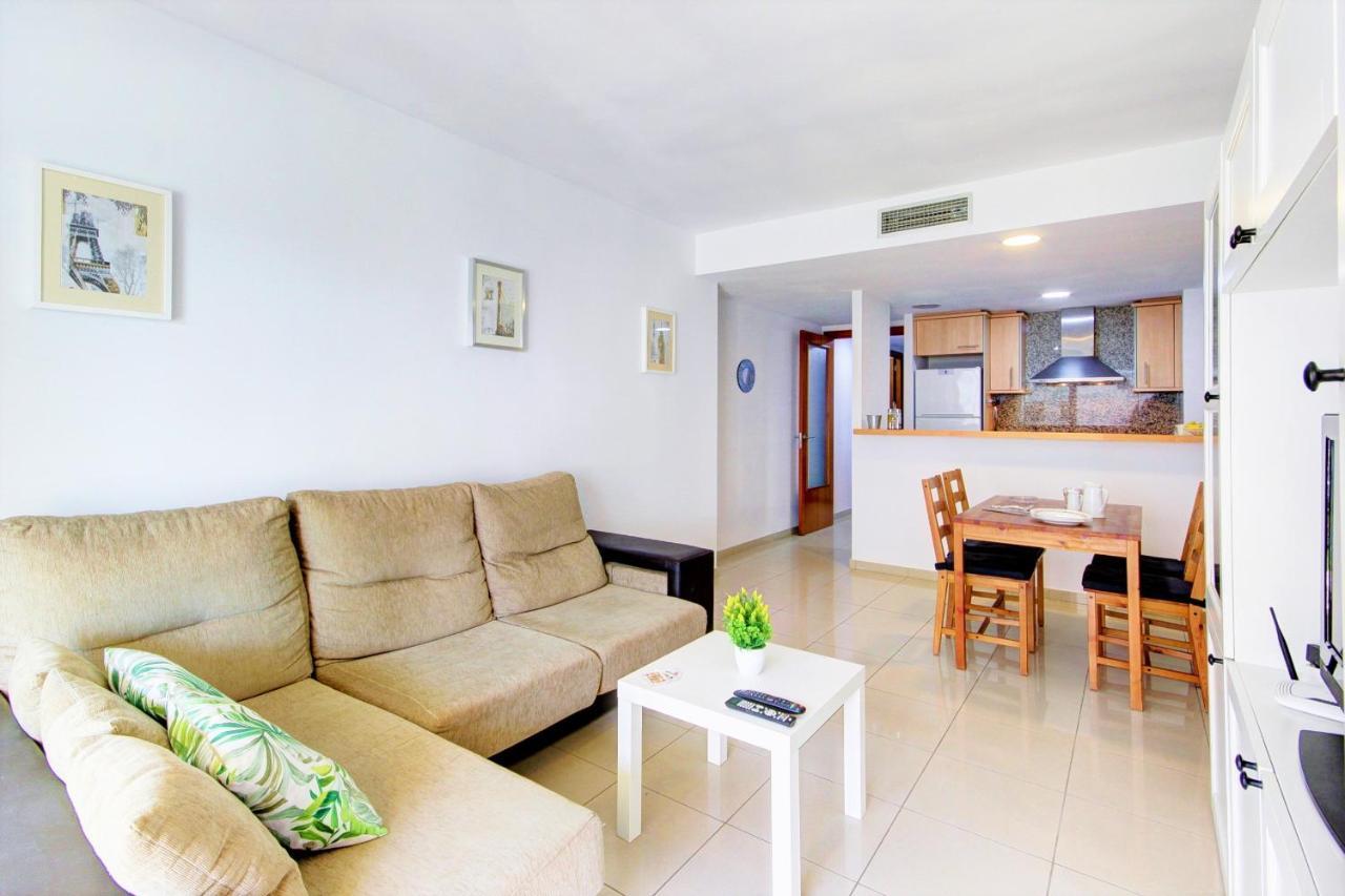 Mileni 2 2 1 1 Roses - Barneda Premium Apartment Luaran gambar
