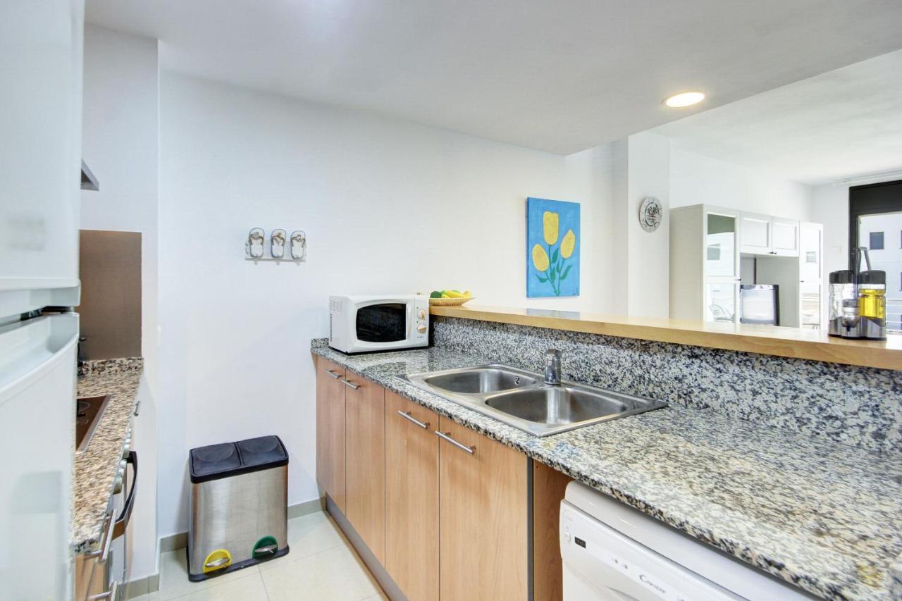 Mileni 2 2 1 1 Roses - Barneda Premium Apartment Luaran gambar