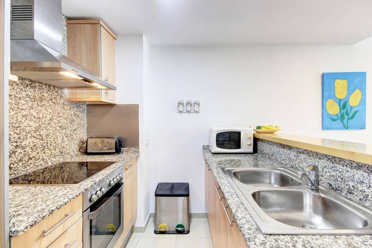 Mileni 2 2 1 1 Roses - Barneda Premium Apartment Luaran gambar